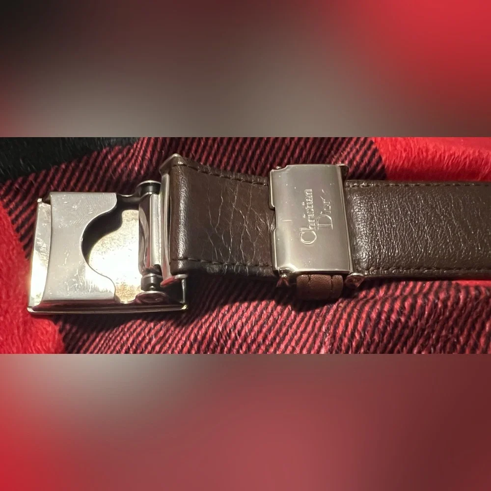 Vintage Christian Dior brown belt. Can be unisex!